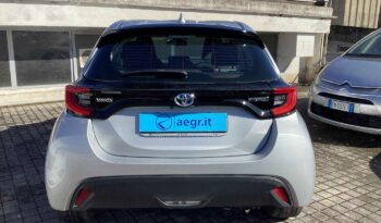 
										Toyota Yaris 4ª serie 1.5 Hybrid 5 porte Trend full									