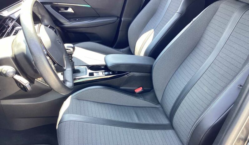 
								Peugeot 2008 2ª serie BlueHDi 100 S&S Allure full									
