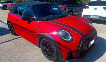 
										MINI Cbr. (F57) Mini 1.5 Cooper JCW Cabrio full									