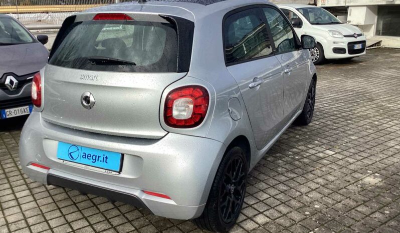 
								Smart forfour 2ªs. (W453) 90 0.9 Turbo twinamic Perfect full									