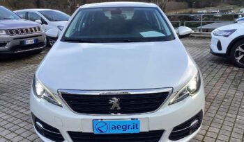 
										Peugeot 308 full									