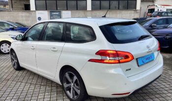 
										Peugeot 308 full									