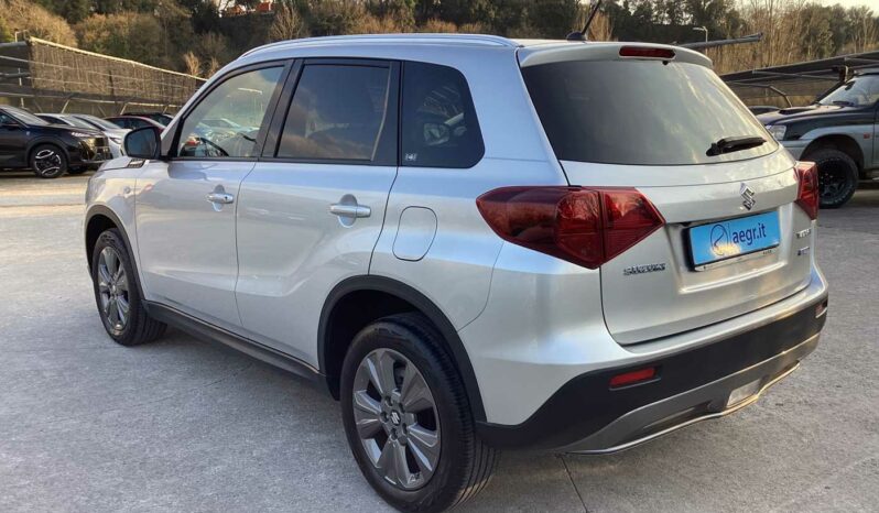 
								Suzuki Vitara full									