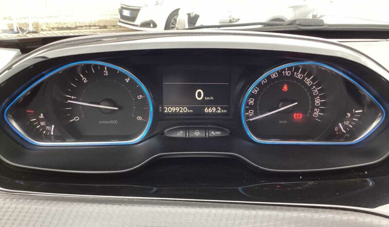 
								Peugeot 2008 1° serie BlueHDi 100 S&S Allure full									