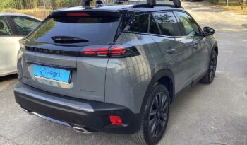 
										Peugeot 2008 2ª serie Hybrid 136 e-DCS6 GT full									