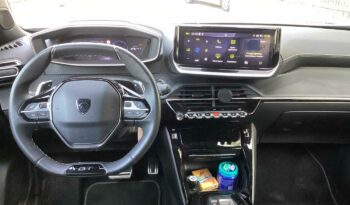 
										Peugeot 2008 2ª serie Hybrid 136 e-DCS6 GT full									