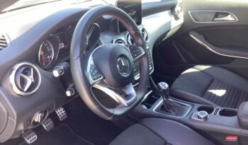 
										Mercedes-Benz GLA (X156) 200 d Sport full									