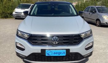 
										Volkswagen T-Roc 1ª serie 1.5 TSI ACT DSG Style BlueMotion Technol full									