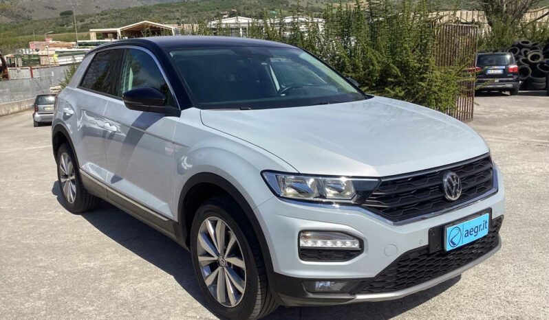 
								Volkswagen T-Roc 1ª serie 1.5 TSI ACT DSG Style BlueMotion Technol full									