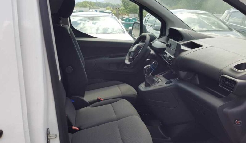 
								Peugeot Partner 3ª serie Blue hdi 100 S&S Furgone Premium Standard full									