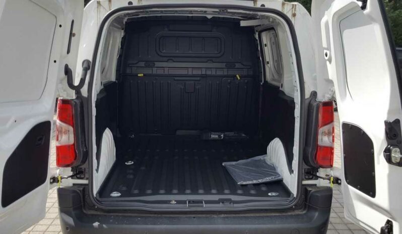 
								Peugeot Partner 3ª serie Blue hdi 100 S&S Furgone Premium Standard full									