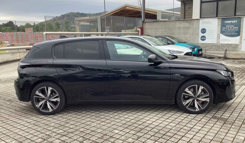 
								Peugeot 308 3ª serie Plug-in Hybrid 180 e-EAT8 Allure full									