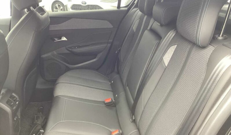 
								Peugeot 308 3ª serie Plug-in Hybrid 180 e-EAT8 Allure full									