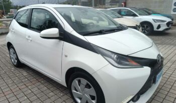 
										Toyota Aygo 2ª serie 1.0 VVT-i 69 CV 3 porte x-play MMT full									