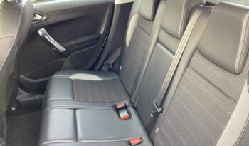 
										Peugeot 2008 1° serie PureTech Turbo 110 S&S Allure full									