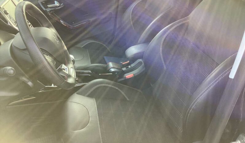 
								Peugeot 2008 1° serie PureTech Turbo 130 S&S GT Line full									