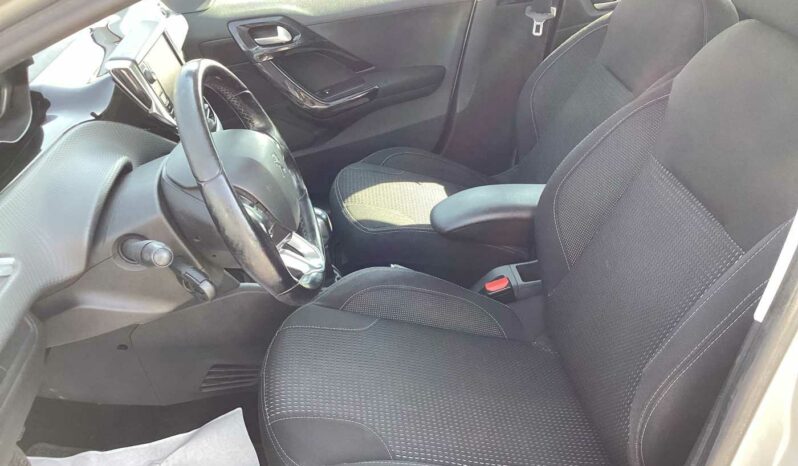 
								Peugeot 208 1° serie BlueHDi 75 5 porte Allure full									