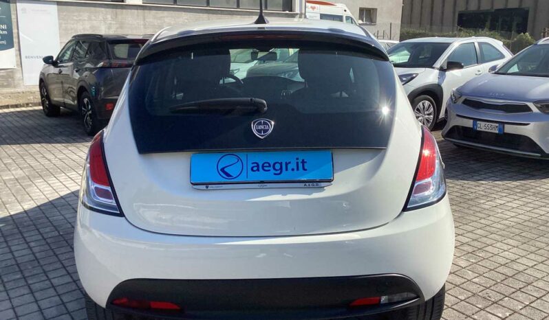
								Lancia Ypsilon 3ª serie 1.0 FireFly 5 porte S&S Hybrid Gold full									