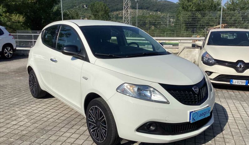 
								Lancia Ypsilon 3ª serie 1.0 FireFly 5 porte S&S Hybrid Gold full									